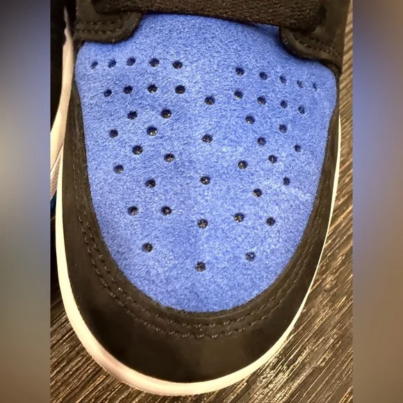 Nike air Jordan 1 Retro high OG size 8.5 Black/Royal Blue-white - Picture 6 of 11